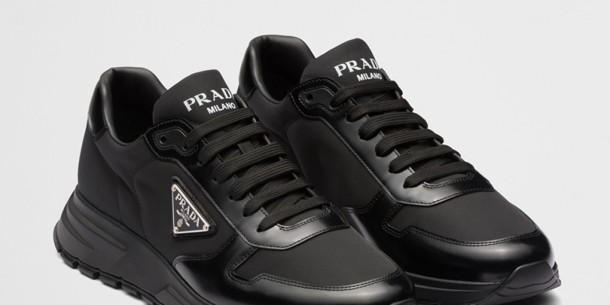 Prada Shoes Outlet Brown came to the Vogue offices